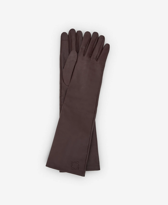 Luvas, €79, Adolfo Dominguez