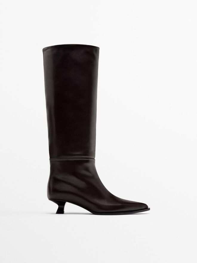 Botas, antes €199, agora €119, Massimo Dutti.