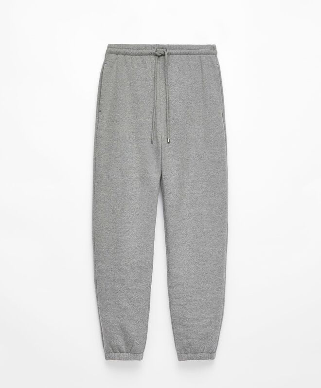 Calças em jersey, €25,99, Oysho.
