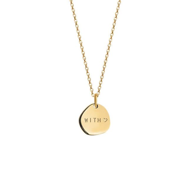 Colar Medalha Gravação, €48, Omnia.