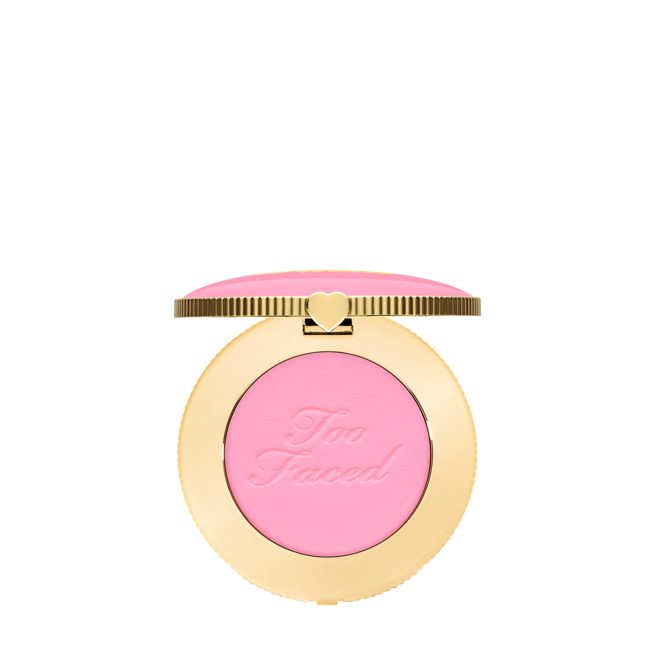 Blush Cloud Crush, €32,99, Too Faced na Sephora.