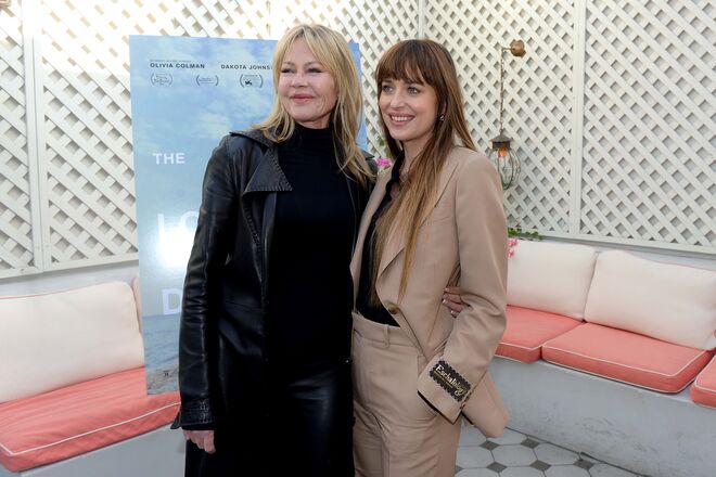 Melanie Griffith e Dakota Johnson.