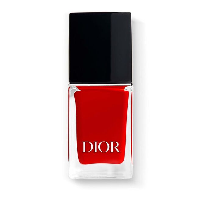 Verniz Couleur Couture efeito gel, €32,99, Dior na Sephora.