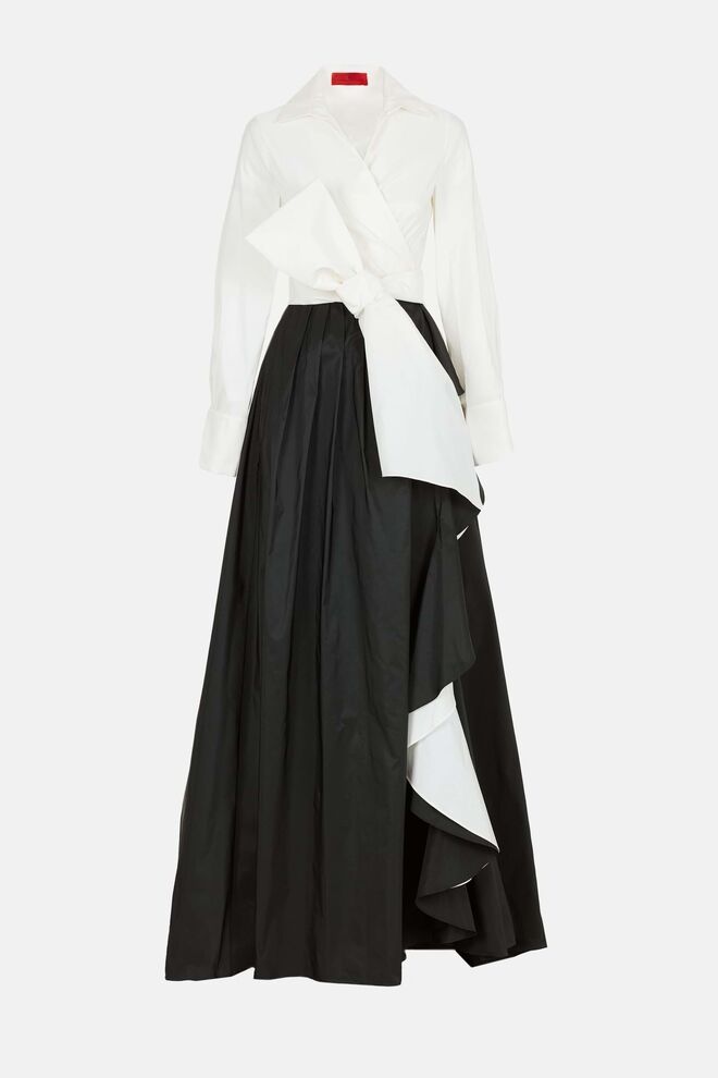 Vestido em seda e tafetá de seda, €990, CH Carolina Herrera.