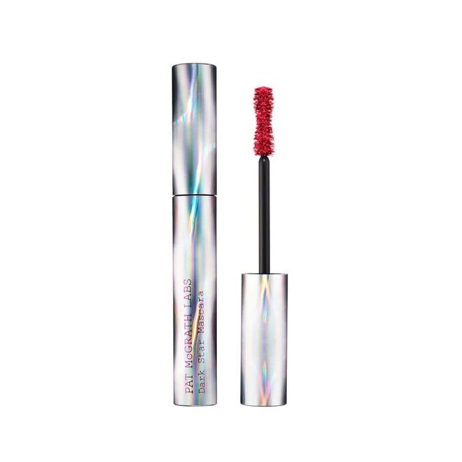 Dark Star Mascara, no tom Renegade Red, €14, Pat McGrath Labs.
