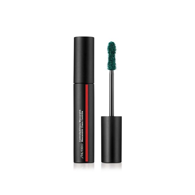 Controlled Chaos Mascara Ink, no tom Emerald Energy, €28,60, Shiseido.