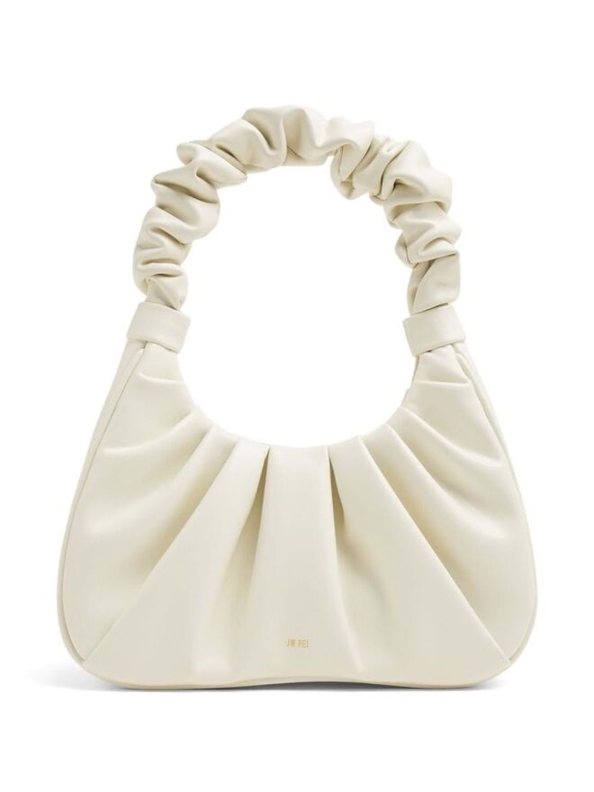 Carteira em pele, €151, JW Pei Gabbi em Farfetch.com.