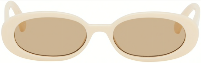 Óculos em massa, €60, Le Specs em Ssense.com.