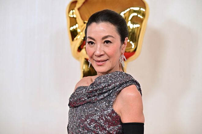  Michelle Yeoh