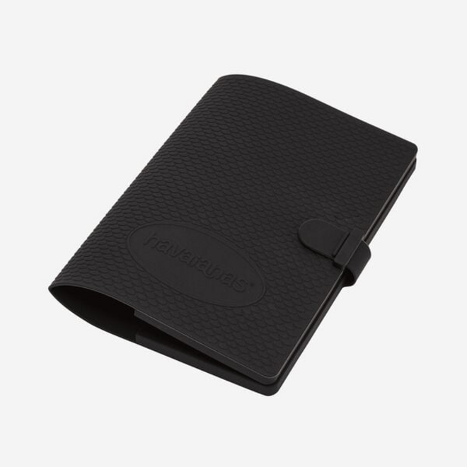 Porta passaporte, €13, Havaianas.