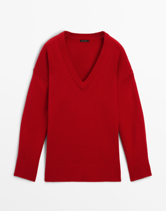 Camisola em lã, €79,95, Massimo Dutti.