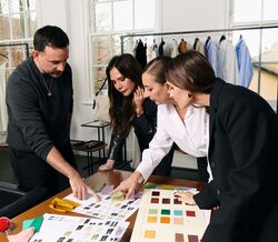  Victoria Beckham para a Mango. “Esta colaboração reflete na perfeição o estilo imaculado de VB"
