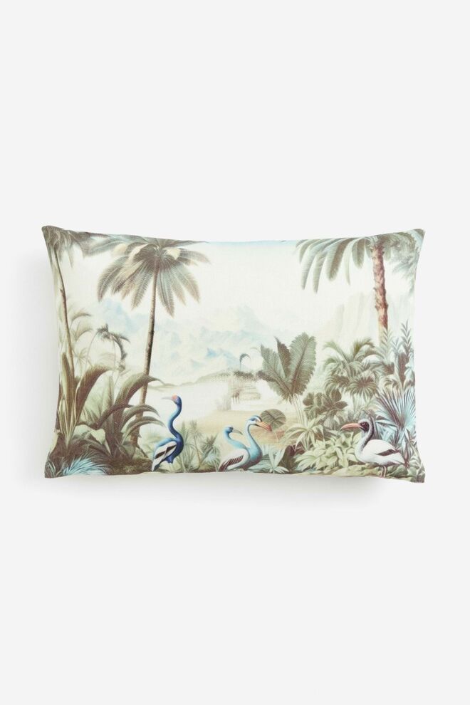 Capa de almofada, €9,99, H&M.