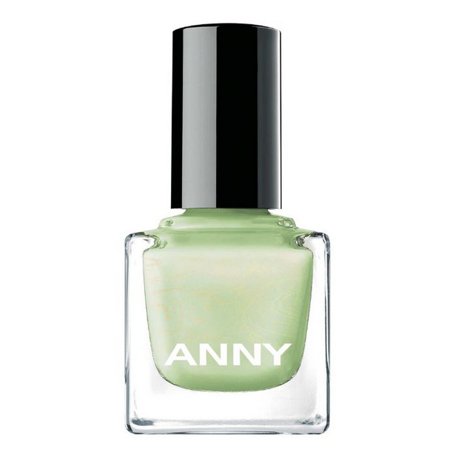 Verniz no tom 372.25, €9,95, Anny, exclusivo Perfumes & Companhia.