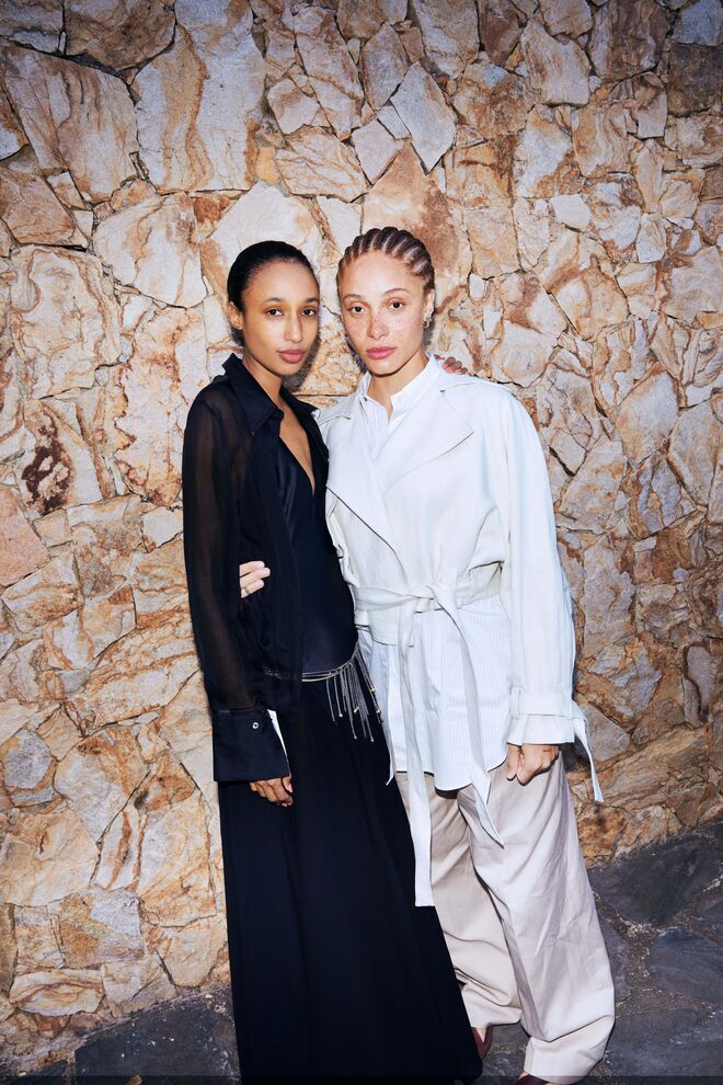 Julia Sarr e Adwoa Aboah