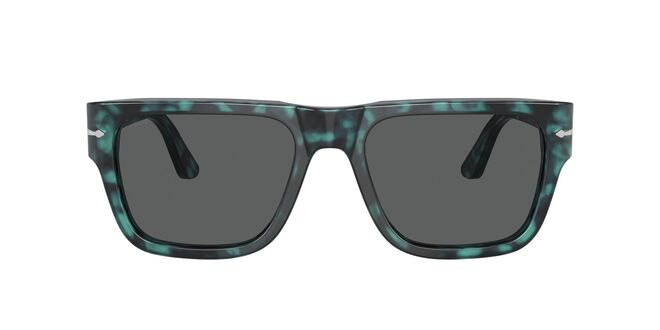 Óculos de sol, €325, Persol.