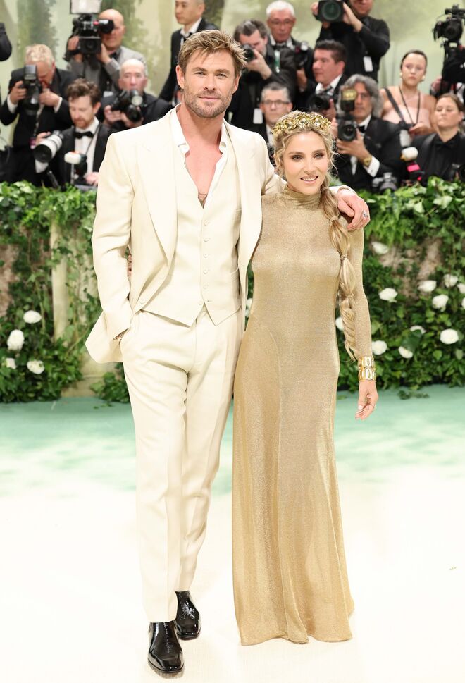 Chris Hemsworth e Elsa Pataky, ambos em Tom Ford.