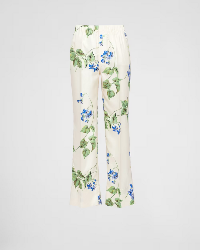 Calças, €1650, Prada.