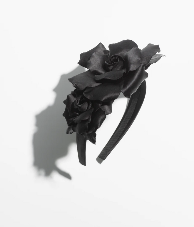 Bandolete, €1990, Chanel.