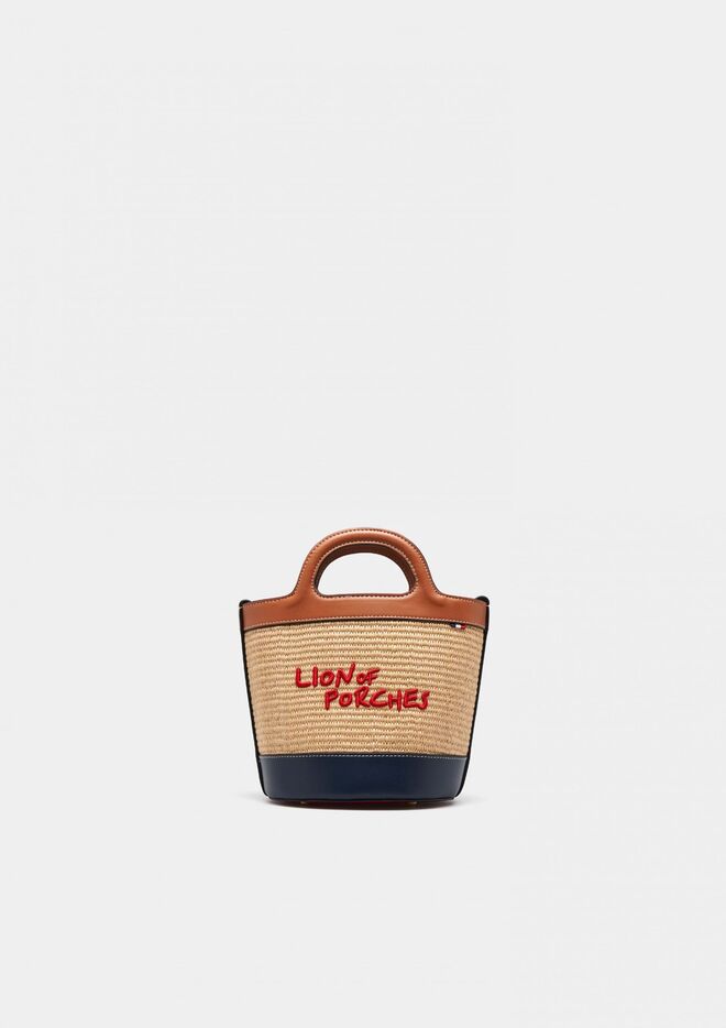 Carteira, €99,99, Lion of Porches.