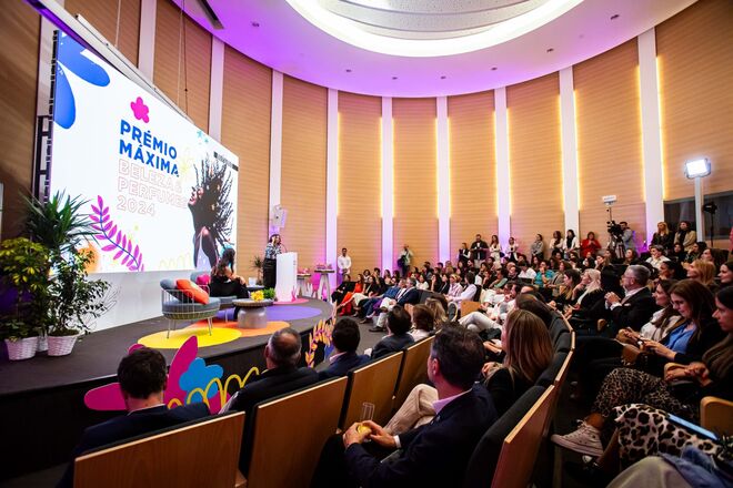 Imagens gerais do evento, com os convidados da Máxima.