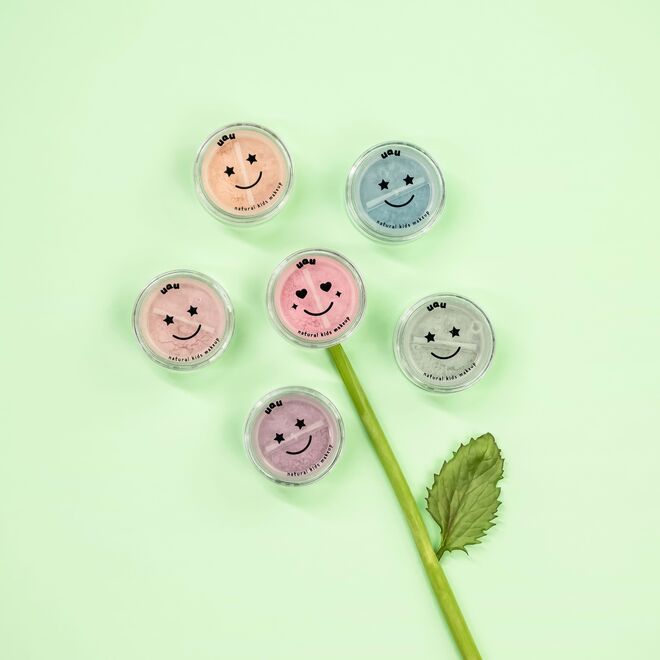 Sombras de olhos Individual Play, €8 (cada), Uau Natural Kids Makeup.