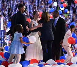 Quem é Ella Emhoff, a enteada de Kamala Harris?