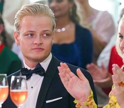 Filho de princesa da Noruega detido por suspeitas de violação