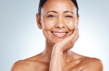 Pele radiante sem agulhas? Especialistas revelam o segredo