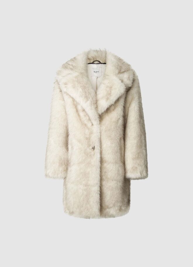 Sobretudo, €220, Pepe Jeans.