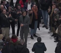 Atriz francesa Adèle Haenel ganha caso de agressão sexual contra Christophe Ruggia