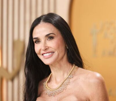 Demi Moore, a mais bonita? "Coroar alguém que se alterou tanto para parecer mais nova não devia ser aplaudido"