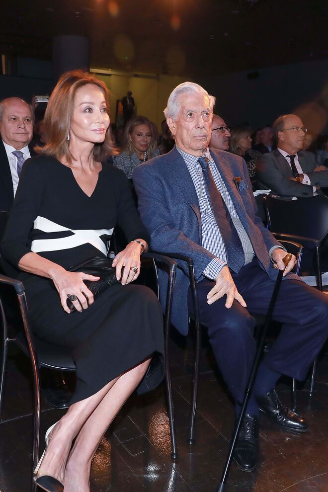 O casal na apresentação do livro "Tiempos Recios", de Mario Llosa, em 2019.