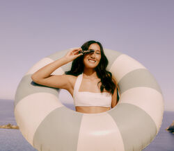 Hot girl summer começa no couro cabeludo: cuida do teu cabelo