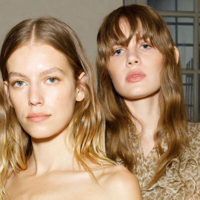 A fórmula contém antioxidantes e proteção solar