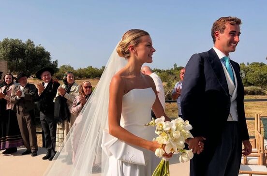 A história do vestido elegante e intemporal de Leonor, a noiva portuguesa do momento
