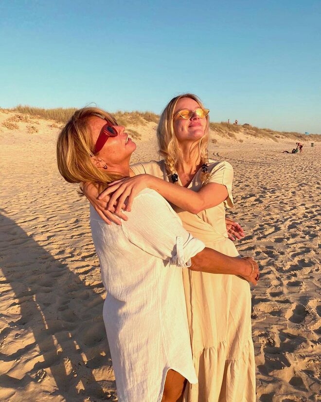 Margarida Bakker conta que é muitas vezes comparada à mãe