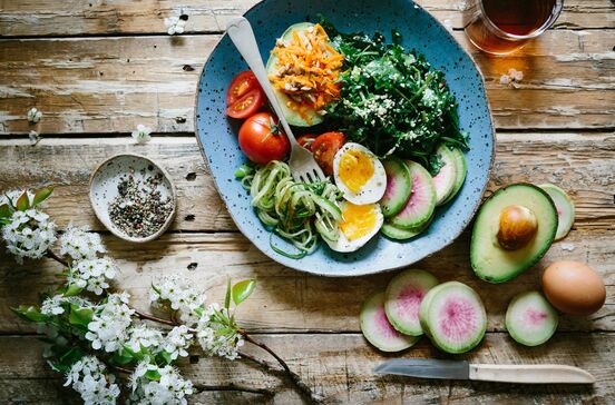 Receitas. Quatro saladas de verão com alma de chef