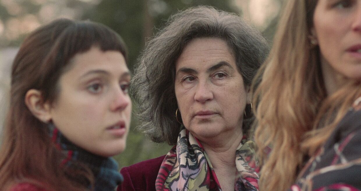 "A maioria só quer um mar flat e uma vida tranquila. Para que tudo permaneça na mesma", escreve Patrícia Barnabé
