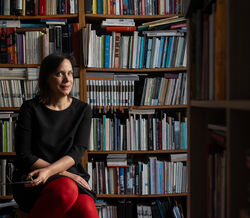Margarida Ferra: “Ganharíamos muito se nos prendessemos menos aos objetos e mais às memórias que eles deixam”