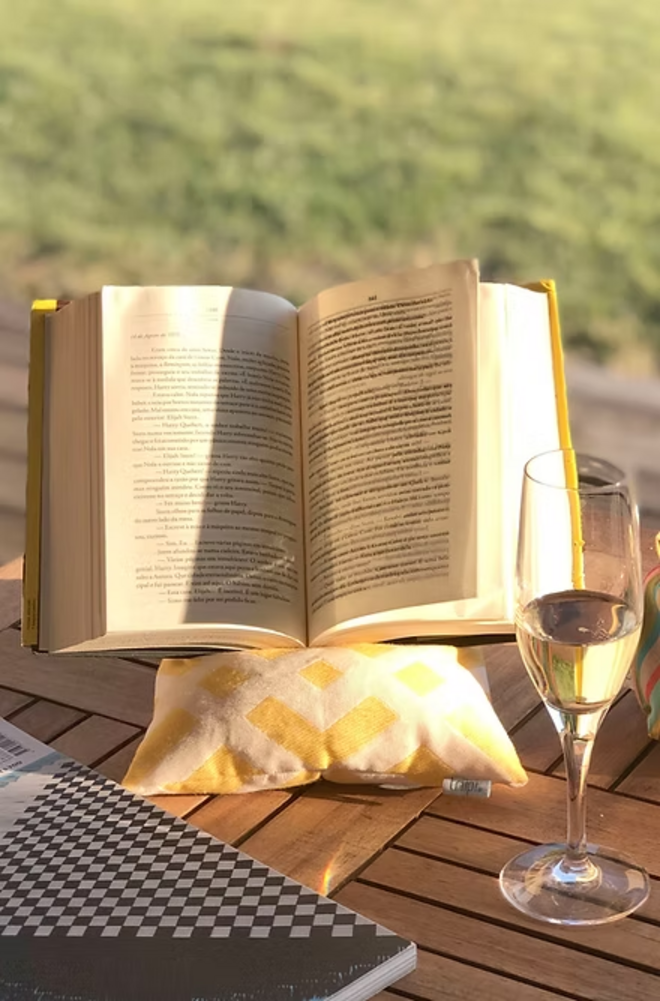 Triipi, design português de Lisboa, cria acessórios para momentos de leitura e conforto