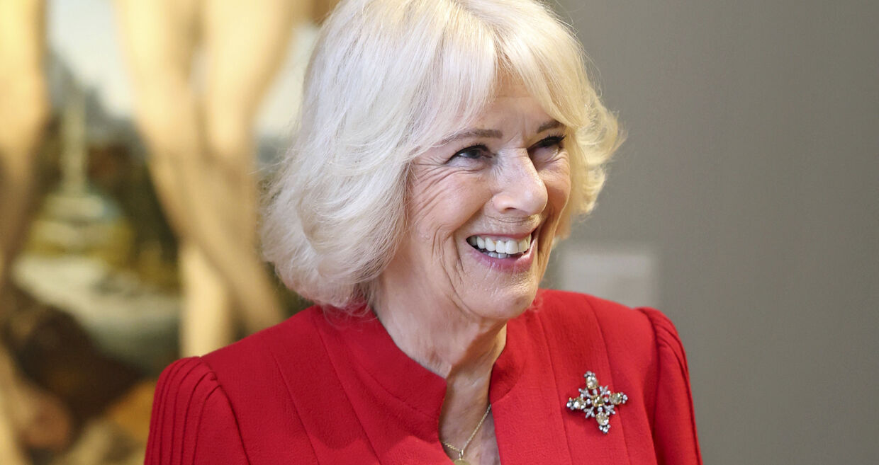 Rainha Camilla revela tentativa de agressão na adolescência.
