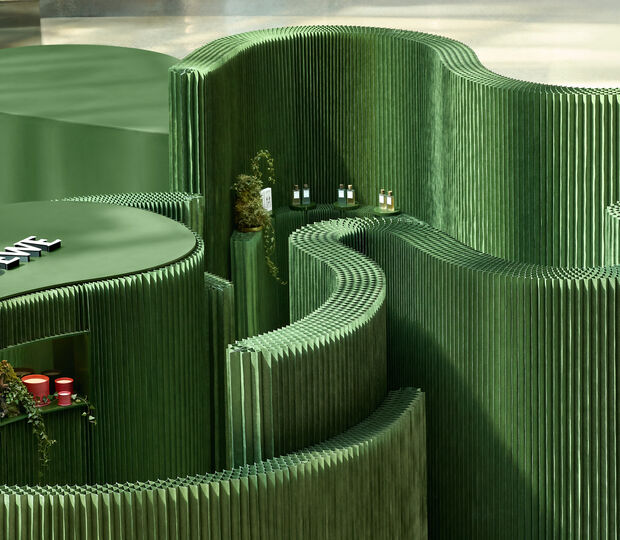 “Jardim Intemporal”, a instalação imersiva e sensorial da LOEWE Perfumes