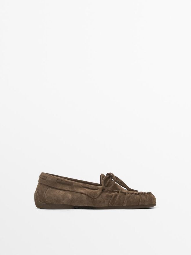 Sapatos, €89,95, Massimo Dutti