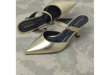 Seaside apresenta coleção outono/inverno 2025: calce a diferença