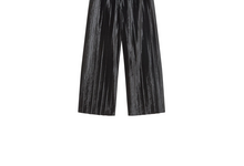 Calças de veludo da Kiabi: estilo, brilho e conforto para celebrar o Natal com glamour