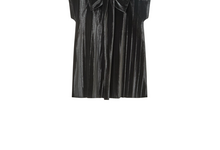 Veludo, laços e glamour marcam coleção KIABI para celebrar o Natal com elegância e conforto