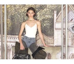 Glenn Martens colabora com a H&M numa coleção experimental e irreverente