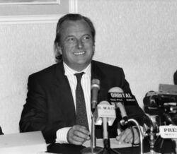 Francisco Pinto Balsemão, 1990