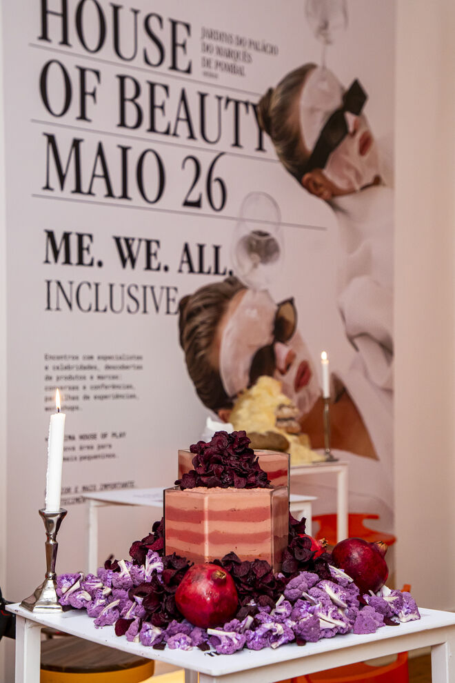 Celebração da House of Beauty em maio, com foco na inclusão e novidades.